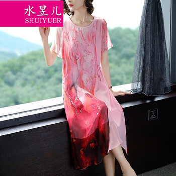 圓領(lǐng)小碼裙，打造優(yōu)雅女人味