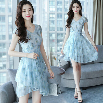 浪漫碎花長裙，打造優(yōu)雅小仙女