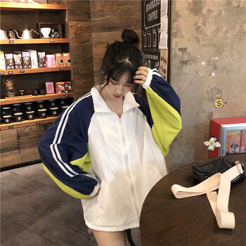 寬松休閑外套，微胖妹子的青春風