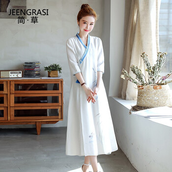 簡草（jeengrasi）  繡花 連衣裙