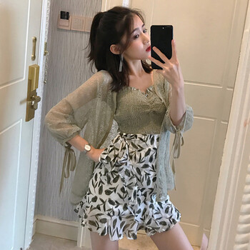 復(fù)古碎花裙，打造優(yōu)雅小仙女