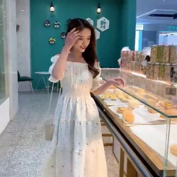 復古風連衣裙，打造時尚小仙女