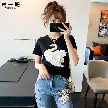 另一感 繡花，立體裁剪 短袖 T恤 女 圓領(lǐng)