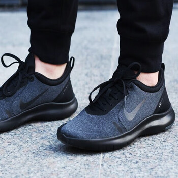 耐克（NIKE）跑步鞋黑色赤足AJ5900-007 41