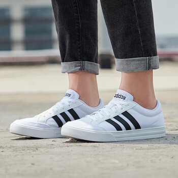 阿迪達(dá)斯（Adidas）板鞋AW3889亮白+一號(hào)黑+一號(hào)黑 