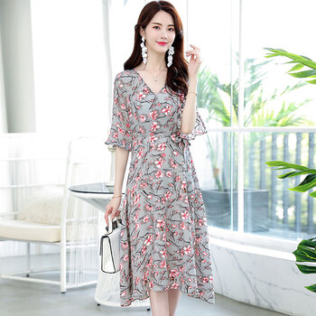 寬松燈籠袖，打造優(yōu)雅小仙女