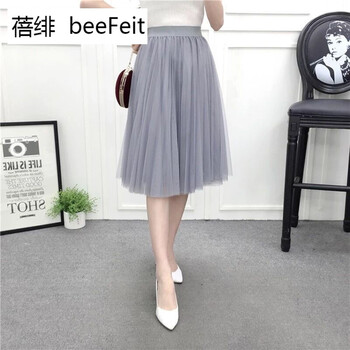 性感短裙，微胖女孩的街拍利器