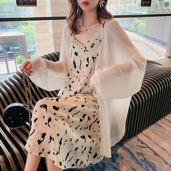 時(shí)尚系帶風(fēng)衣，打造優(yōu)雅女神范