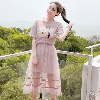 網(wǎng)紗半身裙，打造夏日浪漫女人味