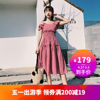 極簡(jiǎn)風(fēng)，純色連衣裙打造優(yōu)雅氣質(zhì)