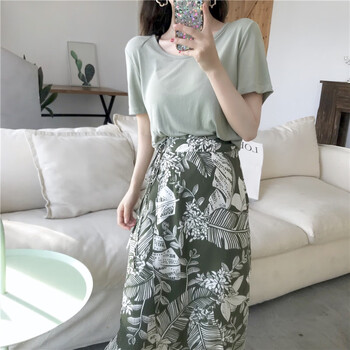 百搭網(wǎng)紗半身裙，打造性感女神
