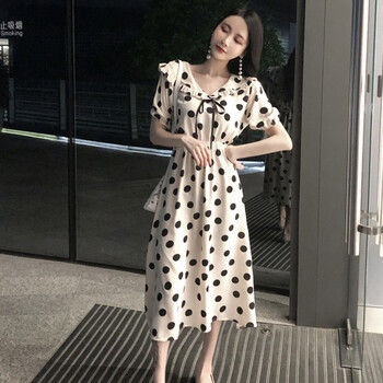 精致蕾絲長(zhǎng)裙，讓你的女神美美噠