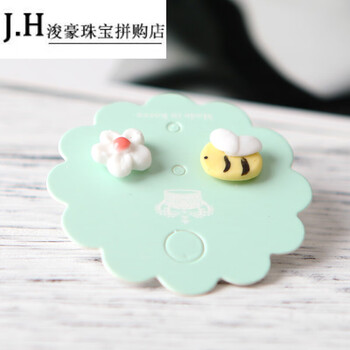 精致耳飾，展現(xiàn)優(yōu)雅氣質(zhì)范