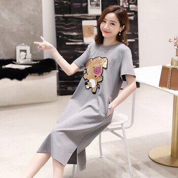 純色吊帶裙，讓你變身女神主角