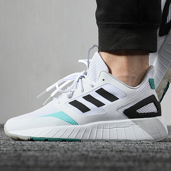 Adidas跑步鞋B75891/黑色 