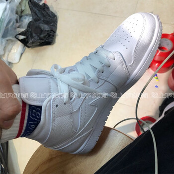 耐克（NIKE）籃球鞋554724-129 43