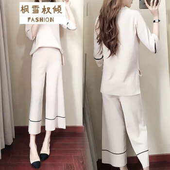 高腰喇叭褲，讓你秒變長(zhǎng)腿小心機(jī)