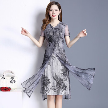 修身連衣裙，讓你秒變女神