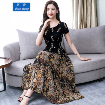 清爽無(wú)袖長(zhǎng)裙，微胖妹子的好幫手