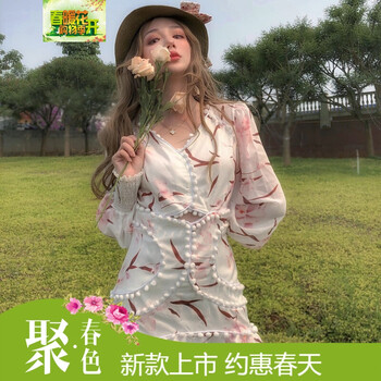性感修身連衣裙，塑造優(yōu)雅女神