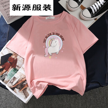 性感露肩裙，打造精致小臉