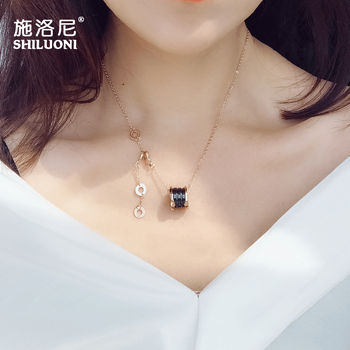 小紅人陶瓷項(xiàng)鏈