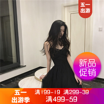 純色小黑裙，穿出優(yōu)雅氣質(zhì)范
