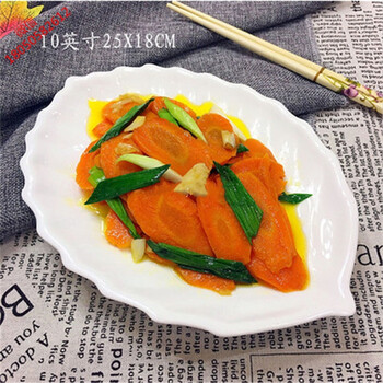 西餐的餐盤