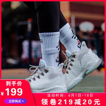 艾弗森休閑鞋子