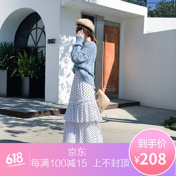 個性牛仔短裙，讓你賺足回頭率