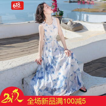 圓領(lǐng)連衣裙，讓你秒變女神