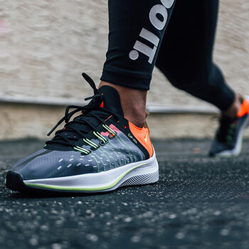 耐克（NIKE）跑步鞋AO1554-001 44，40.5，42.5，41，42，44.5，43