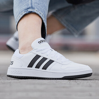 阿迪達斯（Adidas）板鞋F(xiàn)34841白色+黑色 