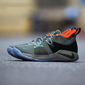 耐克（NIKE）籃球鞋AO1757-300 42.5