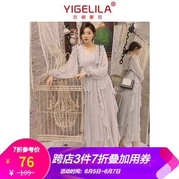 純色長(zhǎng)裙，讓你的生活更簡(jiǎn)單