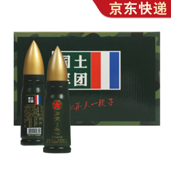 醇香白酒，老友相聚更盡興