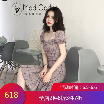 格子方領(lǐng)連衣裙