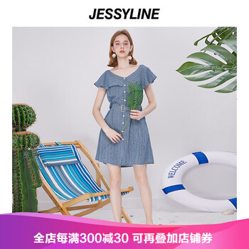 時尚條紋連衣裙，穿出夏日大長腿