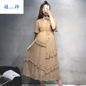 喇叭袖連衣裙，告別微胖界尷尬