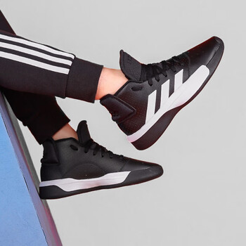 阿迪達(dá)斯（Adidas）籃球鞋G54101 42