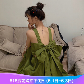 純色連衣裙，穿出你的美人味