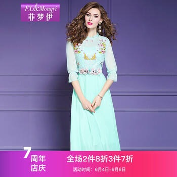 圓領(lǐng)連衣裙，微胖女神的優(yōu)雅選擇
