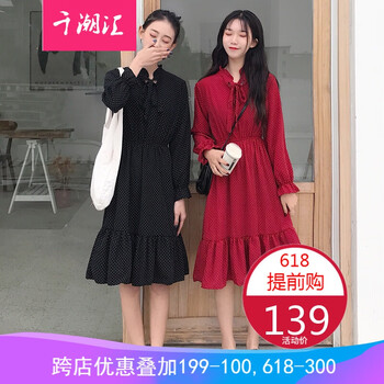 海邊度假，連衣裙打造優(yōu)雅女神