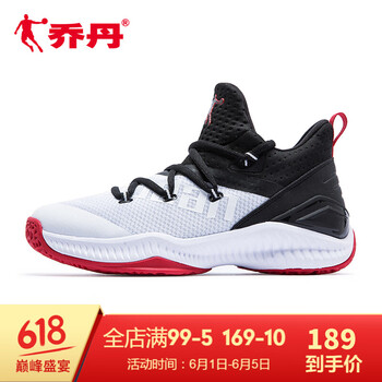 實戰(zhàn)籃球鞋，讓你重返十八歲