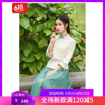 一字露肩連衣裙，讓你賺足回頭率