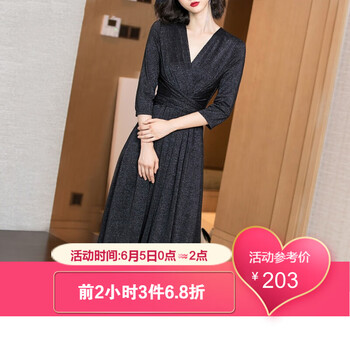 性感蕾絲裙，打造優(yōu)雅女神氣質(zhì)