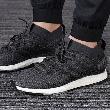 阿迪達(dá)斯（adidas）跑步鞋CM8313 