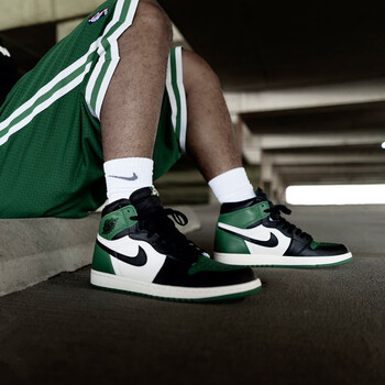 耐克（NIKE）籃球鞋555088-575441-302 黑綠腳趾高幫 
