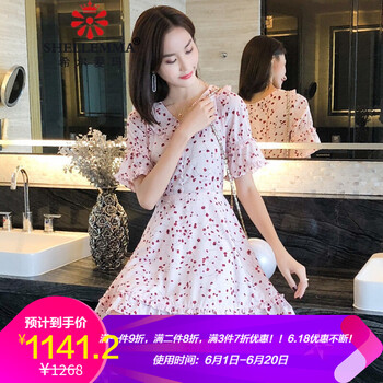 純色長(zhǎng)裙，打造優(yōu)雅女神