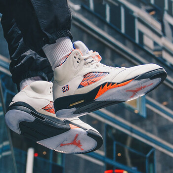 耐克（NIKE）籃球鞋440888-148（國(guó)際航班） 